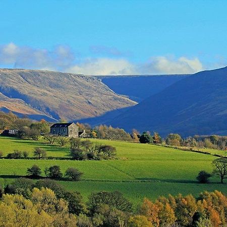 Hotel Dovestone Holiday Park Greenfield  Exterior foto